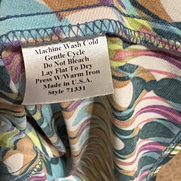 Colorful Patterned Dress - Picture 9 of 9